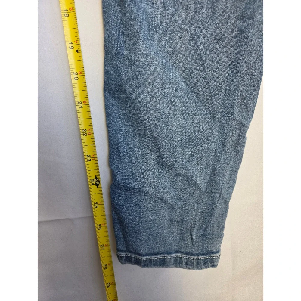 Wallflower these denim